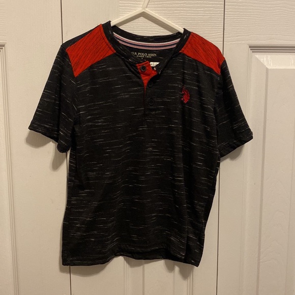 4 Polo Assn. boys T shirts - Picture 3 of 5